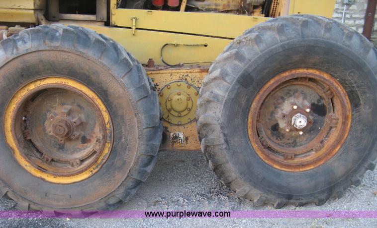 image for item L6432 Galion T600C rigid frame motor grader
