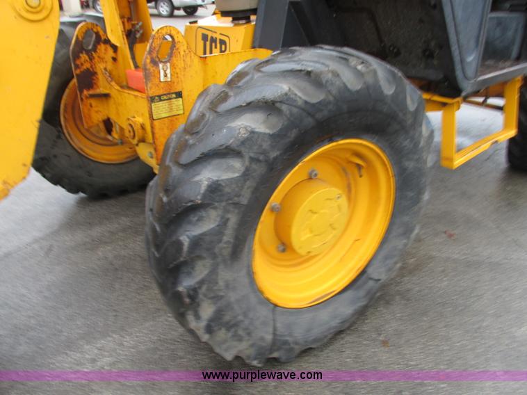 image for item N9266 1998 JCB 506C telehandler