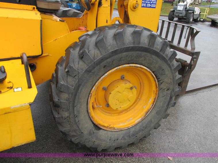 image for item N9266 1998 JCB 506C telehandler