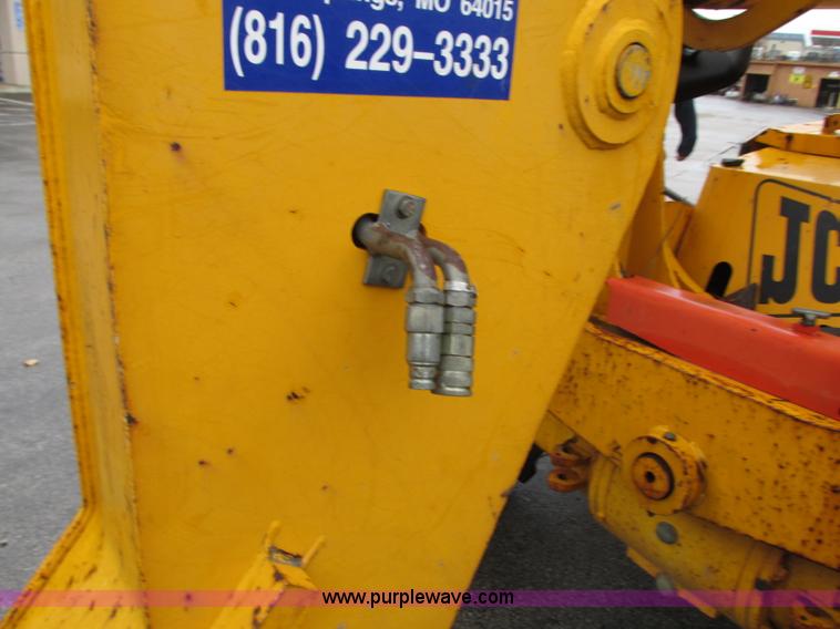 image for item N9266 1998 JCB 506C telehandler