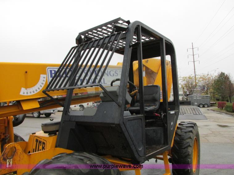 image for item N9266 1998 JCB 506C telehandler