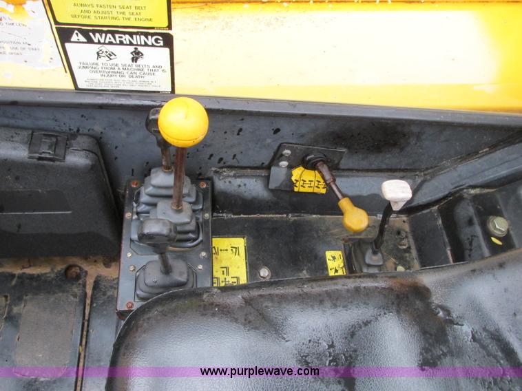 image for item N9266 1998 JCB 506C telehandler