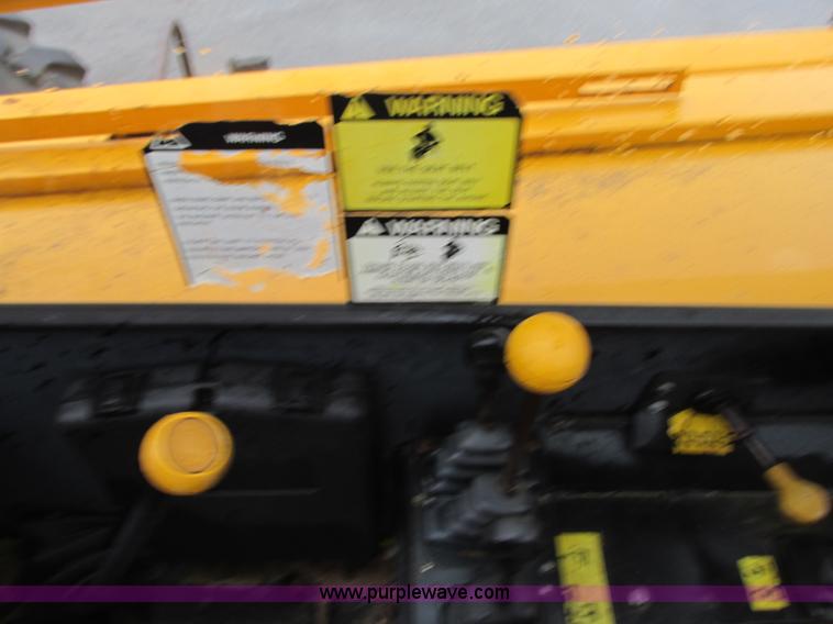 image for item N9266 1998 JCB 506C telehandler