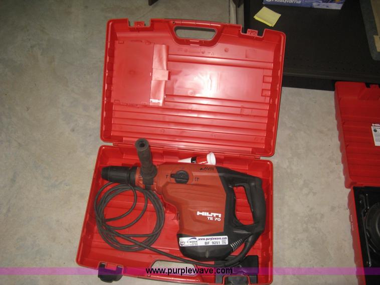 image for item BF9251 Hilti TE70 hammer drill