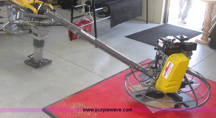 image for item BP9697 2014 Wacker Neuson CT36-5A power trowel