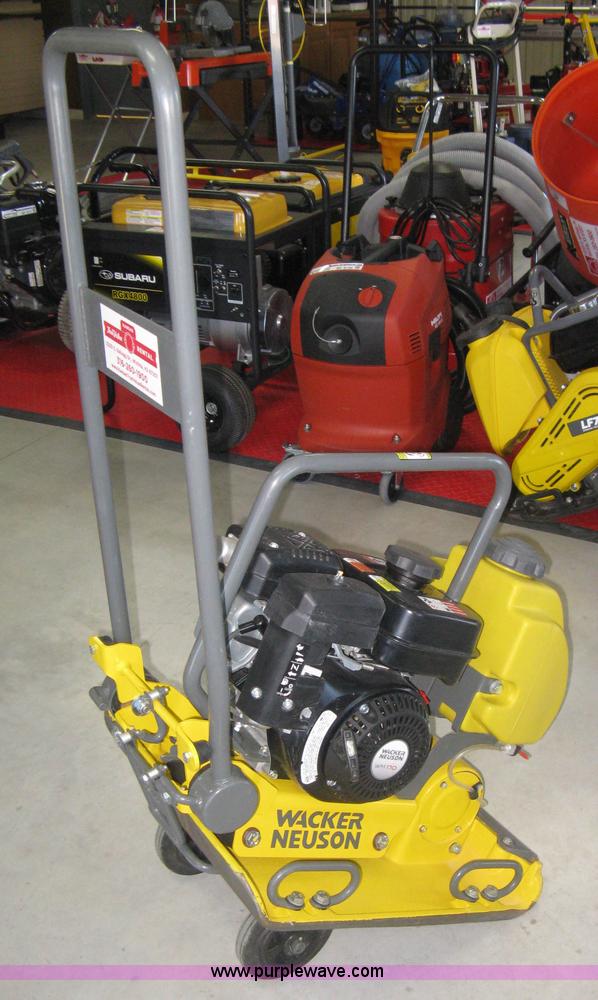 image for item BP9699 2015 Wacker Neuson VP1550 plate compactor