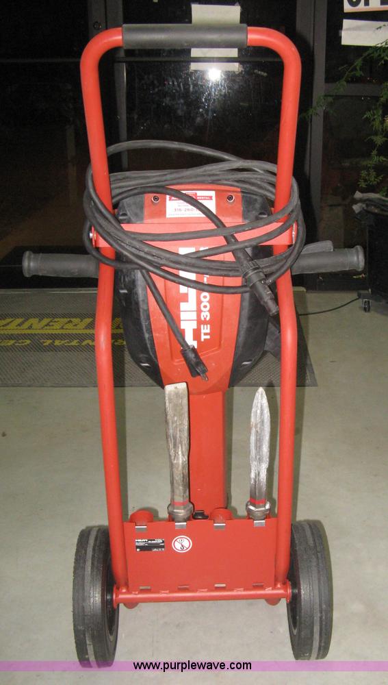 image for item BP9704 Hilti TE3000-AVR electric breaker