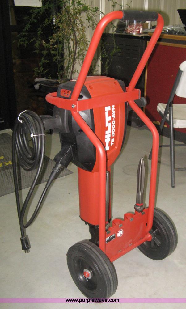 image for item BP9705 Hilti TE3000-AVR electric breaker