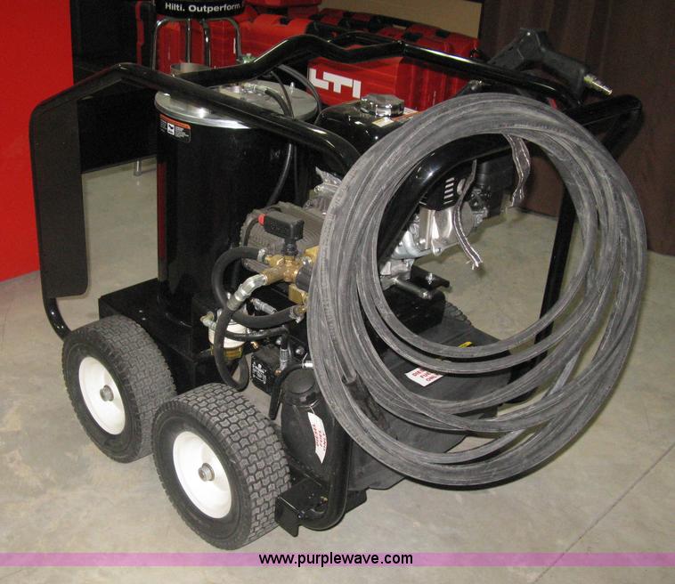 image for item BP9713 Mi-T-M HSP-2503-0MMH pressure washer