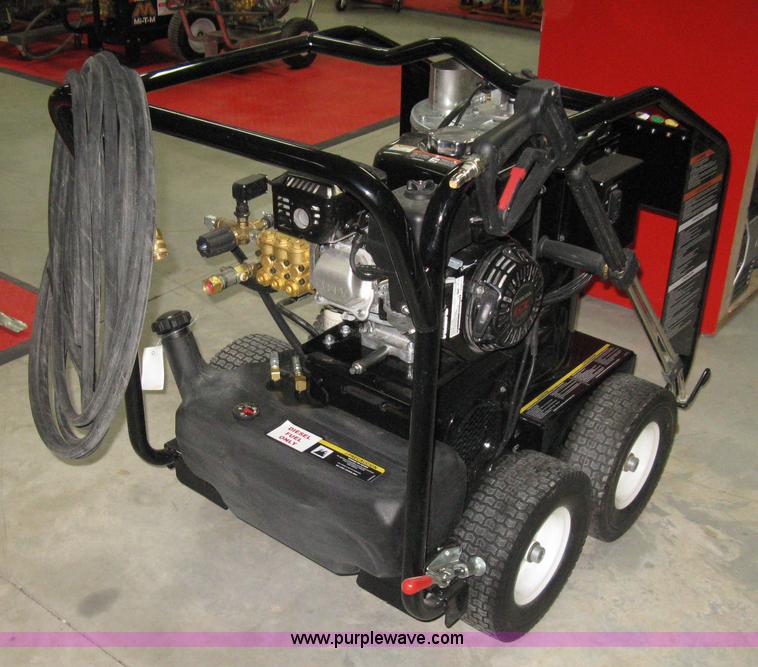 image for item BP9713 Mi-T-M HSP-2503-0MMH pressure washer