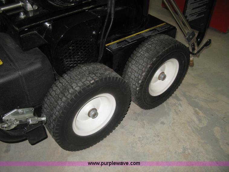 image for item BP9713 Mi-T-M HSP-2503-0MMH pressure washer