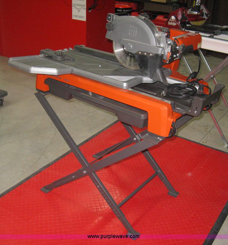 Husqvarna TS60 tile saw in Wichita, KS Item BP9714 sold Purple Wave