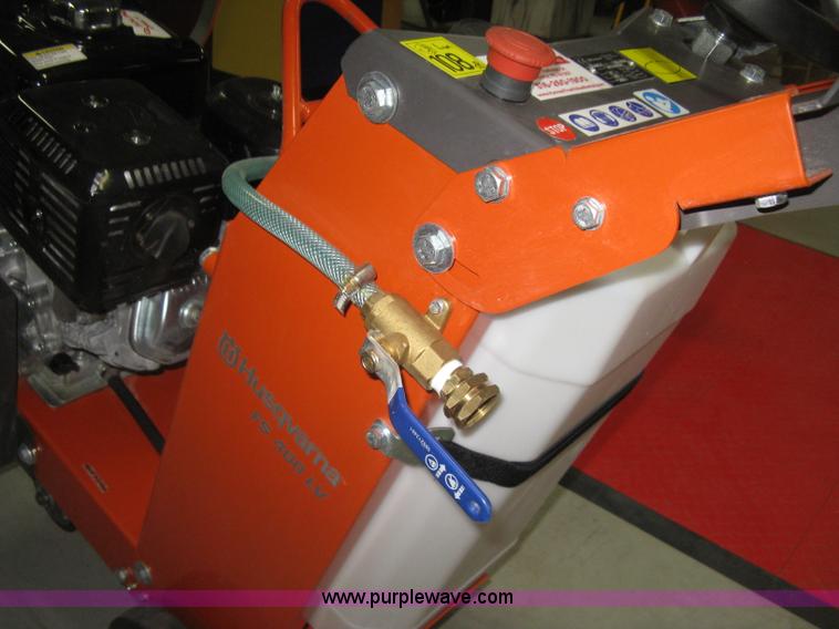 image for item BP9721 Husqvarna FS400LV concrete saw