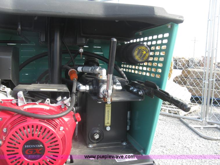 image for item L6440 2014 Whiteman Multiquip WBH-16 power buggy