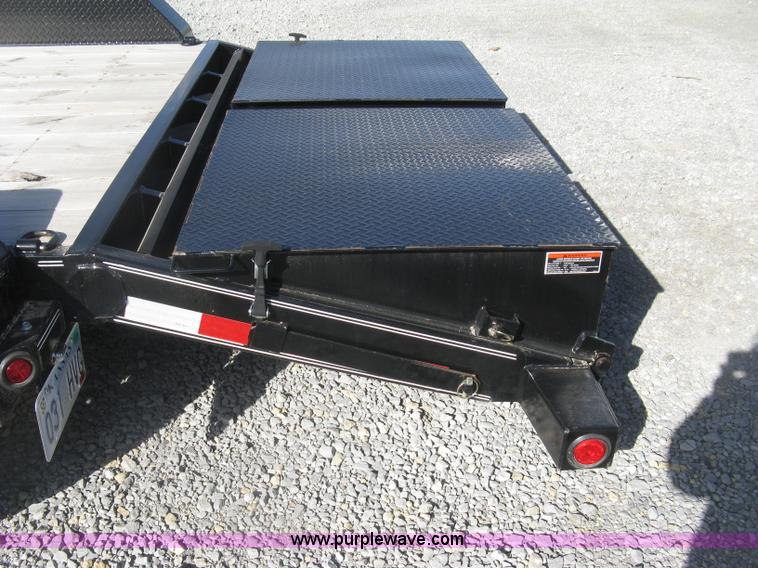image for item L6443 2015 Load Trail car trailer