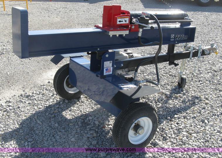 image for item L6446 2013 Iron & Oak BHVH2213GXA log splitter