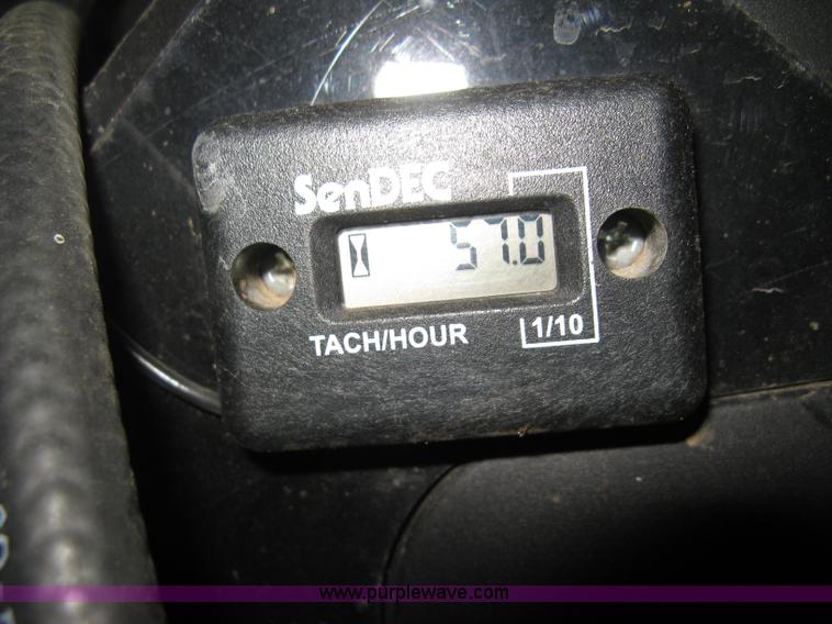 image for item L6448 2014 Vermeer BC700XL chipper