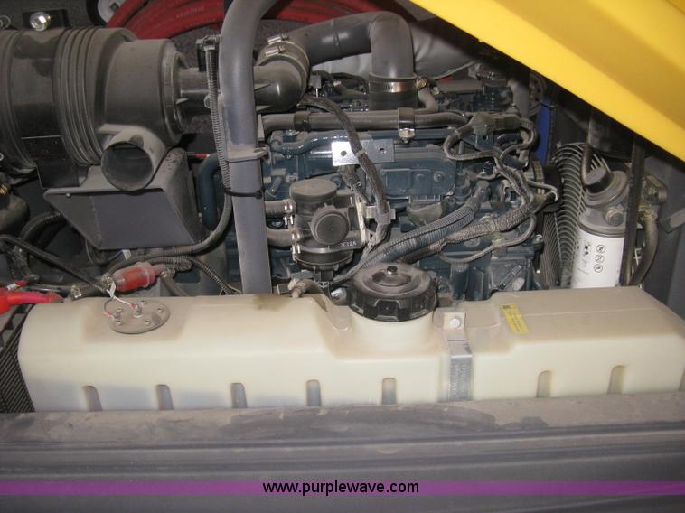 image for item L6449 2015 Atlas Copco XAS-185KD7 air compressor