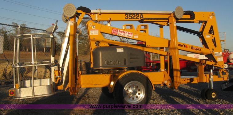 image for item L6452 2015 Haulotte Bill Jax 3522A boom lift