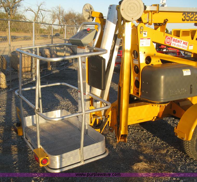 image for item L6452 2015 Haulotte Bill Jax 3522A boom lift