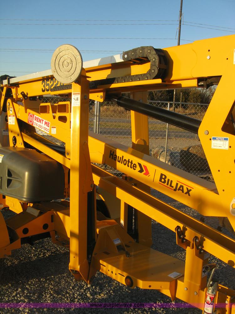 image for item L6452 2015 Haulotte Bill Jax 3522A boom lift