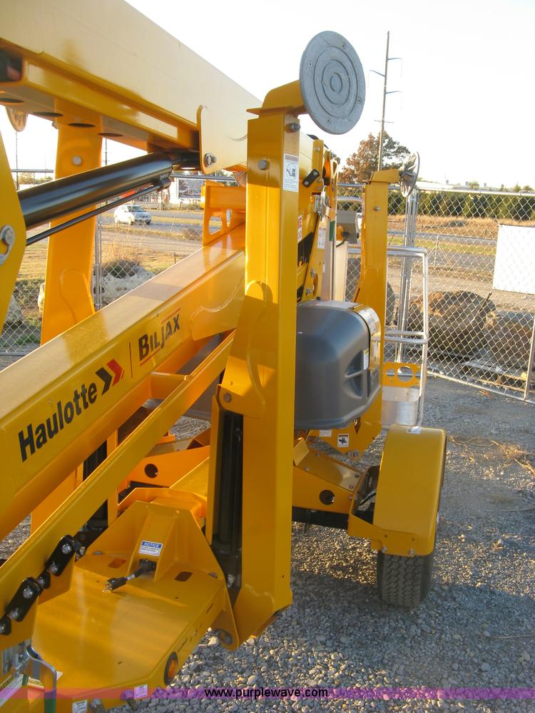 image for item L6452 2015 Haulotte Bill Jax 3522A boom lift