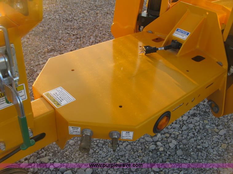 image for item L6452 2015 Haulotte Bill Jax 3522A boom lift