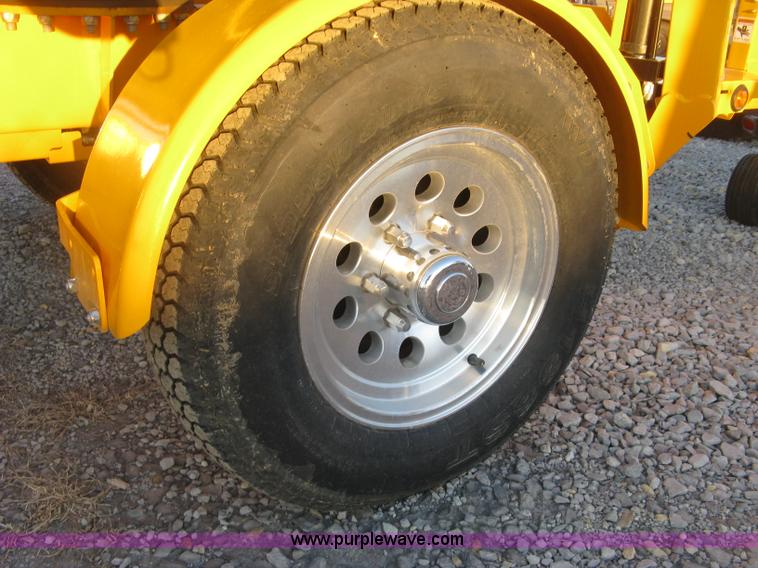 image for item L6452 2015 Haulotte Bill Jax 3522A boom lift