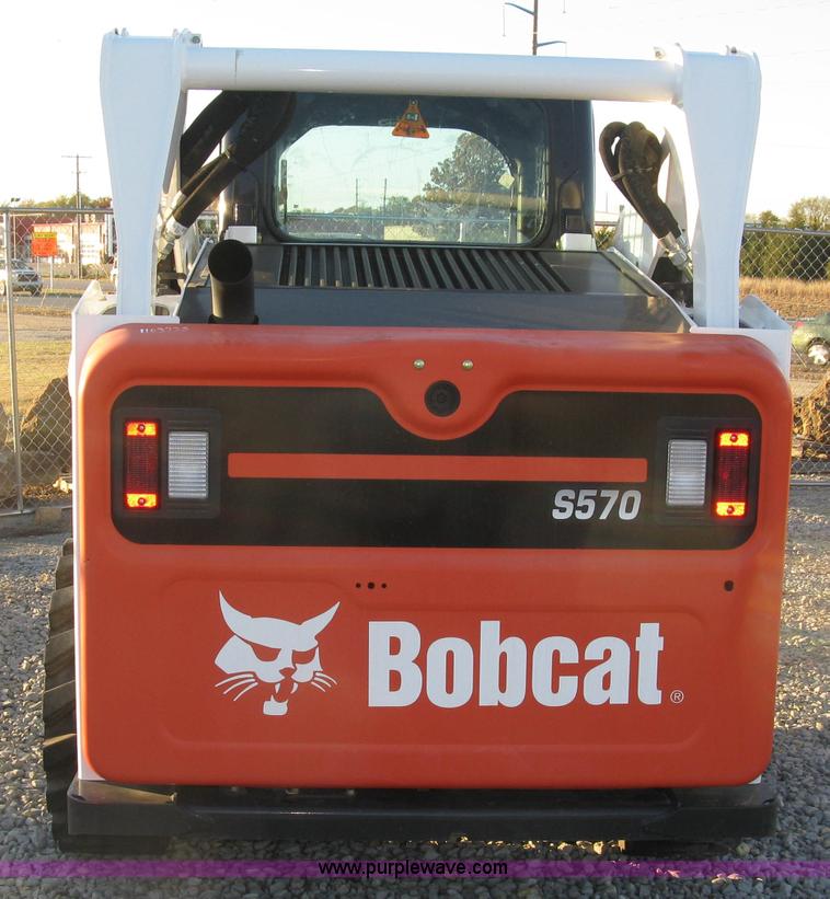 image for item L6453 2015 Bobcat S570 skid steer