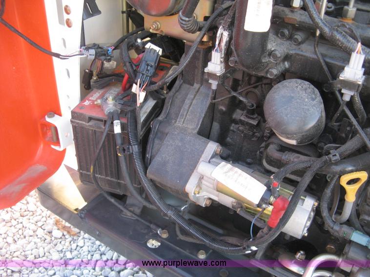 image for item L6453 2015 Bobcat S570 skid steer