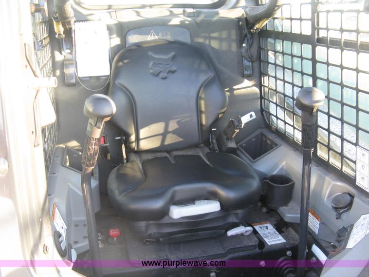 image for item L6453 2015 Bobcat S570 skid steer