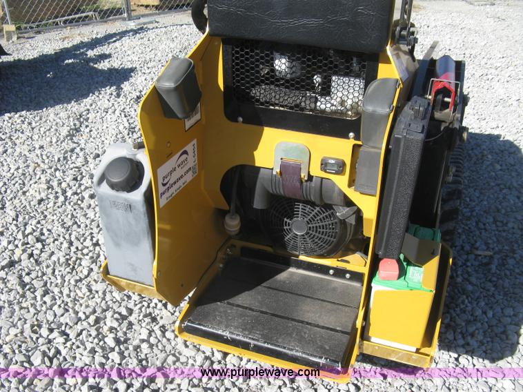 image for item L6454 2015 Vermeer CTX50 mini skid steer