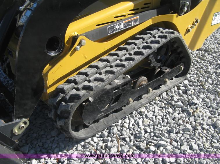 image for item L6454 2015 Vermeer CTX50 mini skid steer