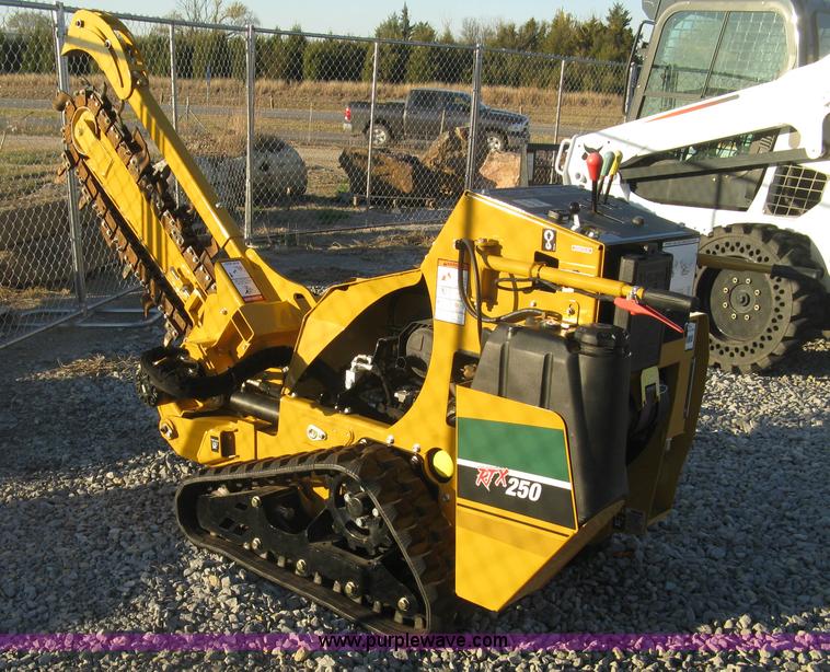 image for item L6455 2015 Vermeer RTX250 trencher