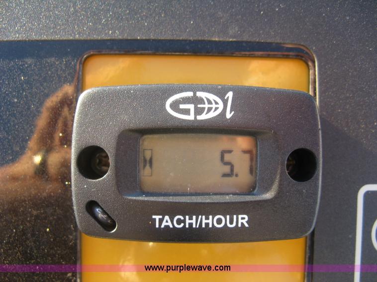 image for item L6455 2015 Vermeer RTX250 trencher