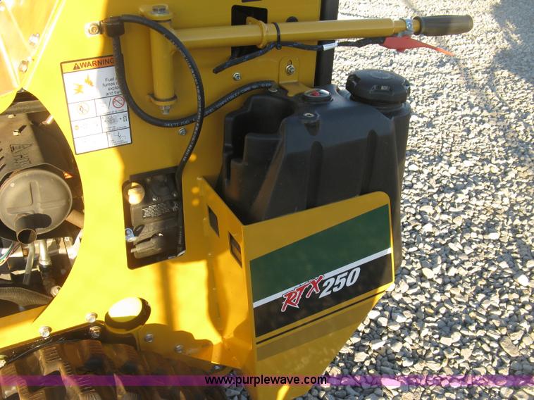 image for item L6455 2015 Vermeer RTX250 trencher