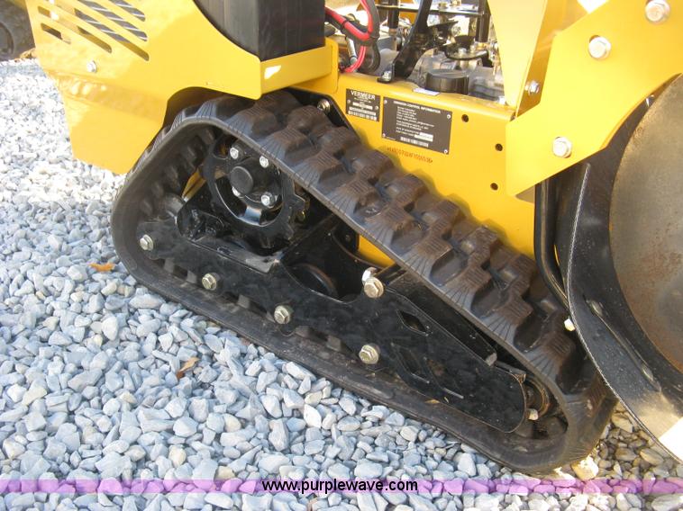 image for item L6455 2015 Vermeer RTX250 trencher