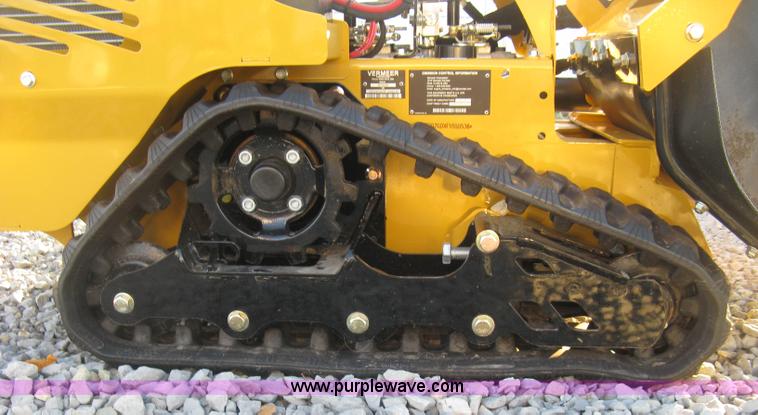 image for item L6455 2015 Vermeer RTX250 trencher