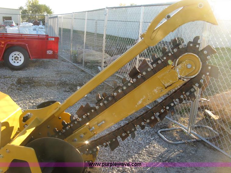 image for item L6455 2015 Vermeer RTX250 trencher
