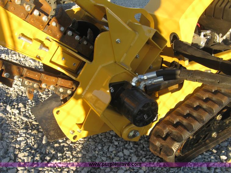 image for item L6455 2015 Vermeer RTX250 trencher