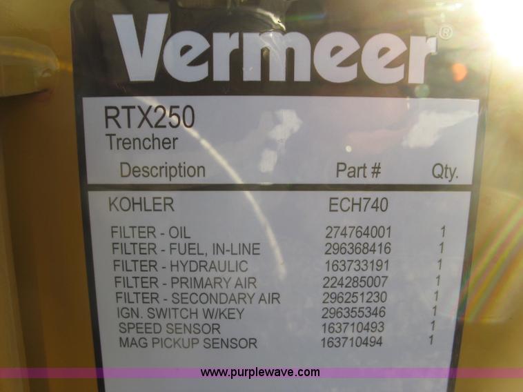 image for item L6455 2015 Vermeer RTX250 trencher