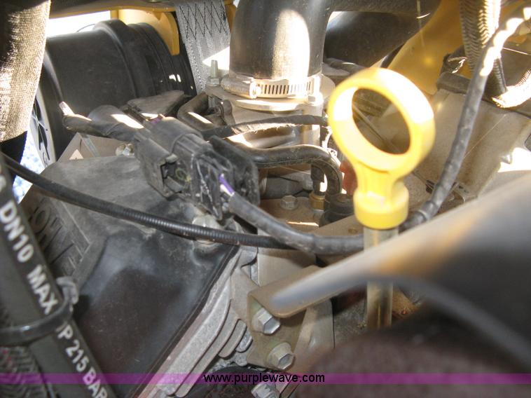 image for item L6456 2014 Vermeer SC30TX stump grinder