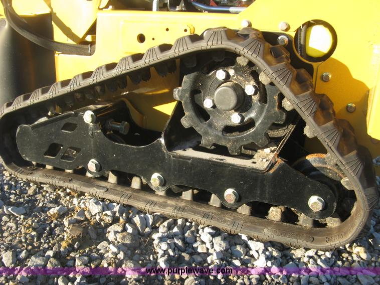 image for item L6456 2014 Vermeer SC30TX stump grinder