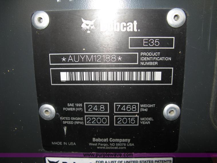 image for item L6457 2015 Bobcat E35i ZTS compact excavator