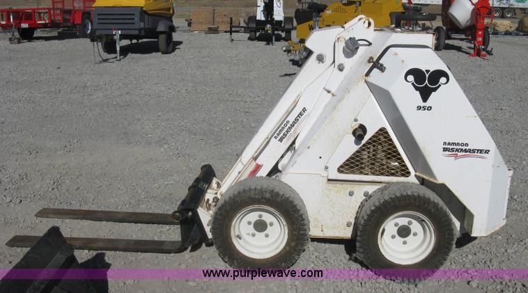 image for item L6470 Ramrod Taskmaster 950 mini skid steer