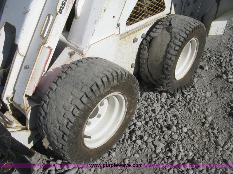 image for item L6470 Ramrod Taskmaster 950 mini skid steer