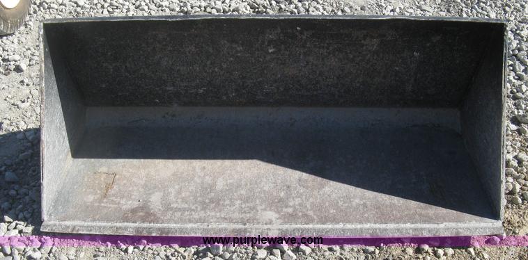 image for item L6470 Ramrod Taskmaster 950 mini skid steer