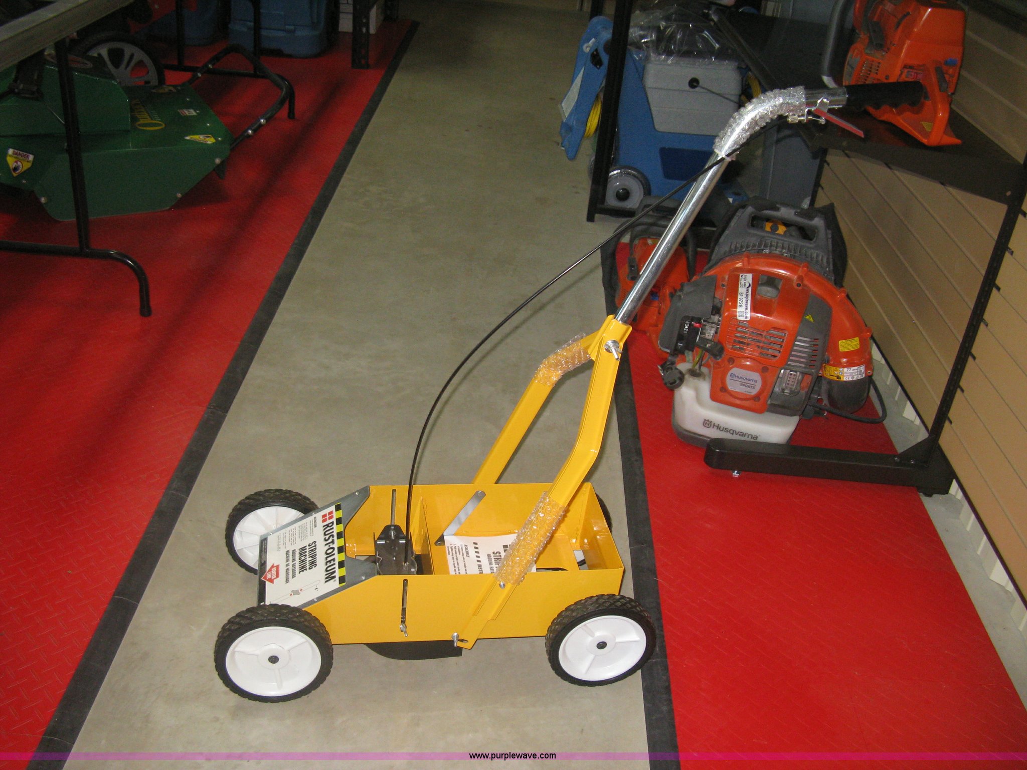 Rust-oleum striping machine in Wichita, KS | Item BP9729 sold | Purple Wave