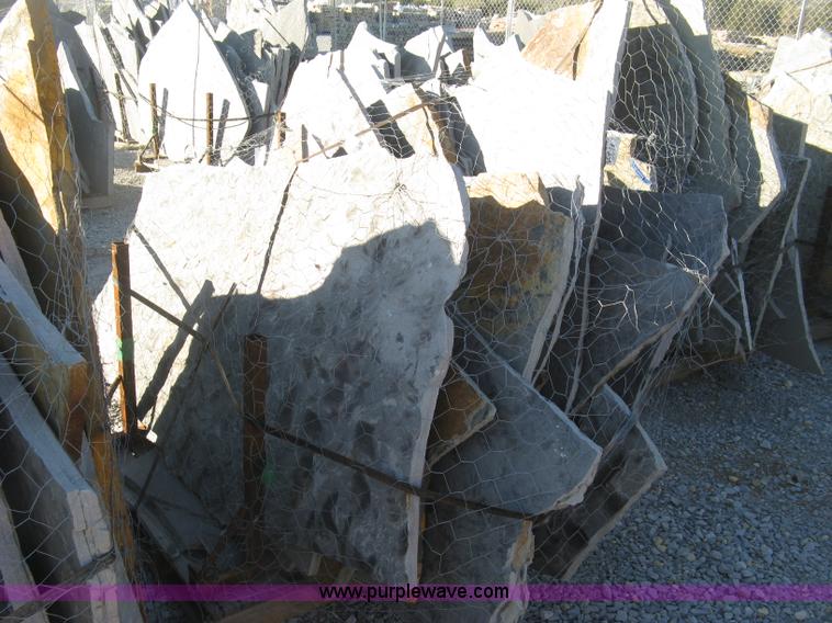 image for item AL9259 Arkansas premium stand up flagstones