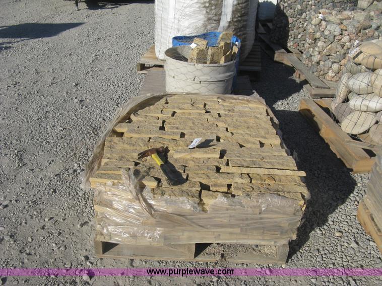 image for item BF9477 Colorado bluff thin veneer stones